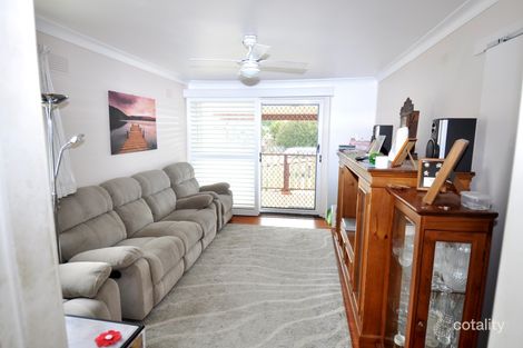 Property photo of 4 Hyde Street Woodberry NSW 2322