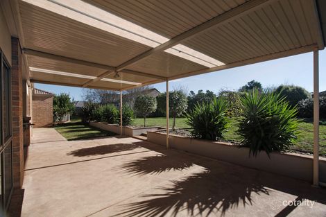 Property photo of 4 Samantha Court Gisborne VIC 3437