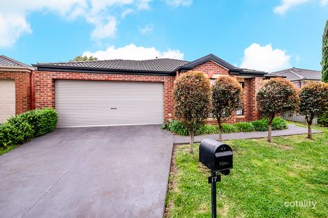Property photo of 17 Tyndall Street Cranbourne East VIC 3977