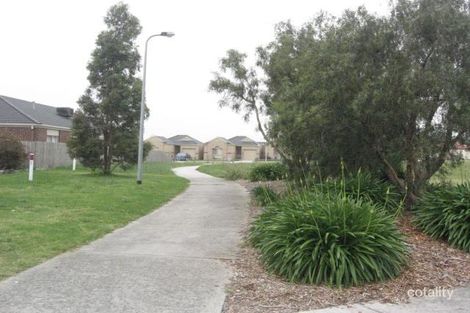 Property photo of 19 Polaris Court Carrum Downs VIC 3201