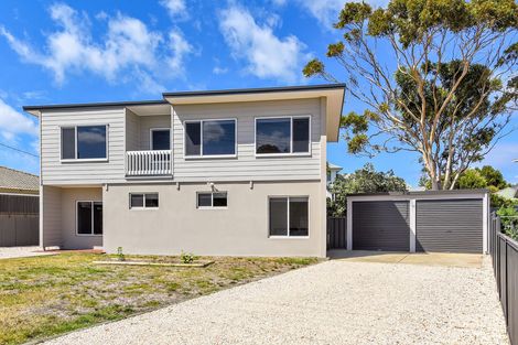 Property photo of 30 Gibson Avenue Victor Harbor SA 5211