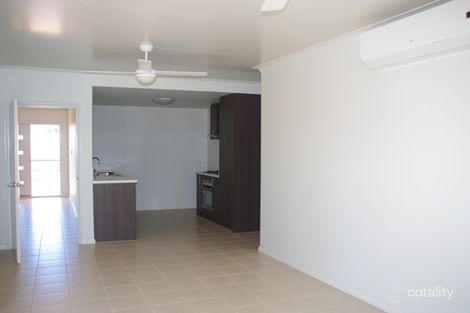 Property photo of 5 Les Tutt Drive Newman WA 6753
