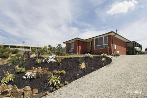 Property photo of 9 Mary Close Woori Yallock VIC 3139