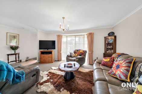 Property photo of 51 Willslie Crescent Berwick VIC 3806