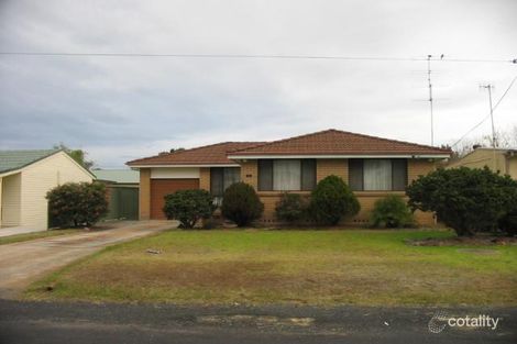 28 Kalulah Ave, Gorokan, NSW 2263