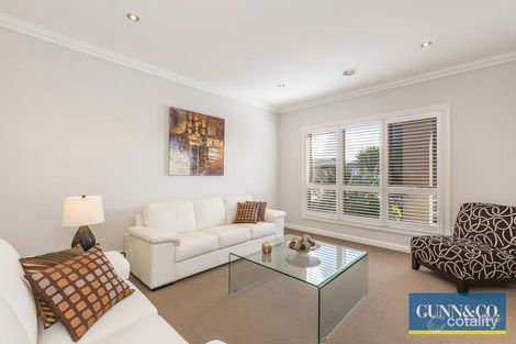 Property photo of 10 Perlette Drive Point Cook VIC 3030