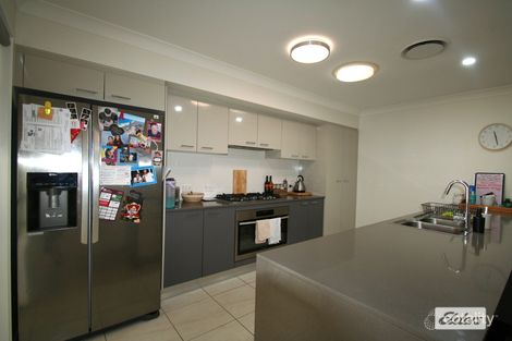 22 Flemington Rd, Emerald, QLD 4720