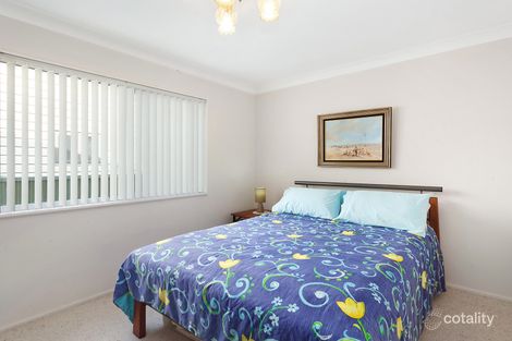 Property photo of 52 Charmhaven Avenue Charmhaven NSW 2263