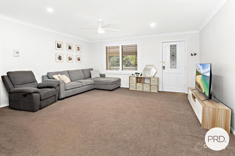 Property photo of 2/116 Avondale Road Avondale NSW 2530