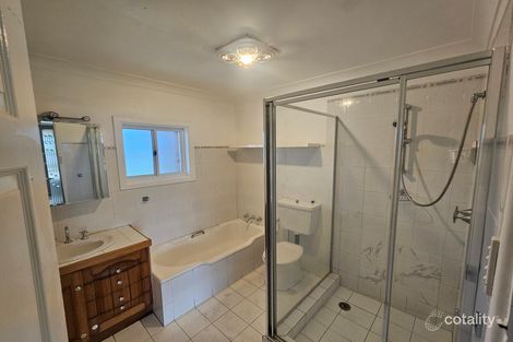 Property photo of 25 King Street Rossmore NSW 2557
