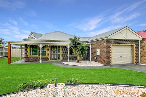 28 Waterbush Cres, Lyndhurst, VIC 3975