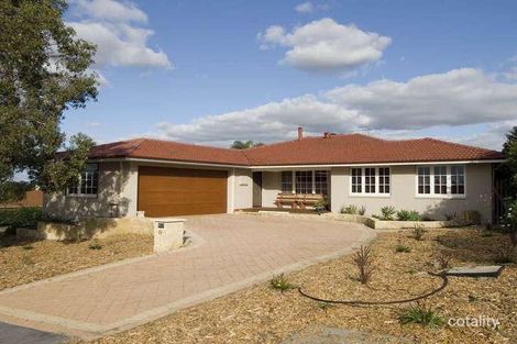 11 Rankin Way, Booragoon, WA 6154