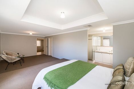 9 Scarab Ct, Halls Head, WA 6210