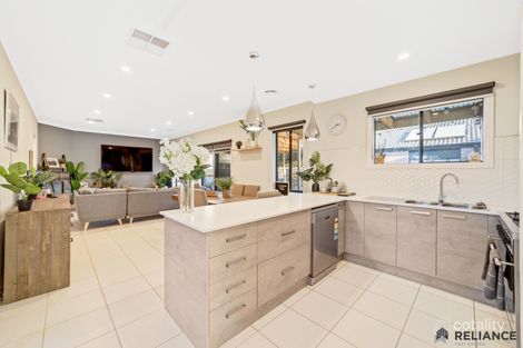 Property photo of 21 Olympic Circuit Strathtulloh VIC 3338