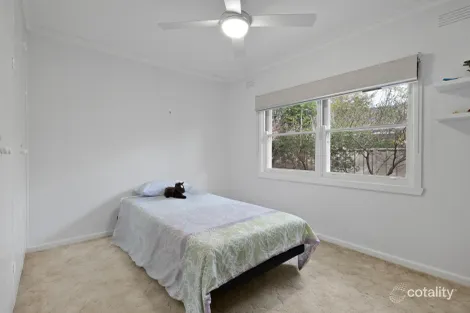 Property photo of 10 Amos Avenue Benalla VIC 3672