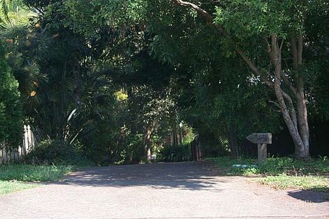 Property photo of 54 Boronia Avenue Holland Park West QLD 4121