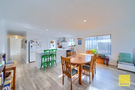 Property photo of 5 Drake Bend Bayonet Head WA 6330