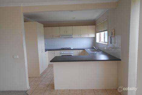 Property photo of 22/5 Piney Ridge Endeavour Hills VIC 3802