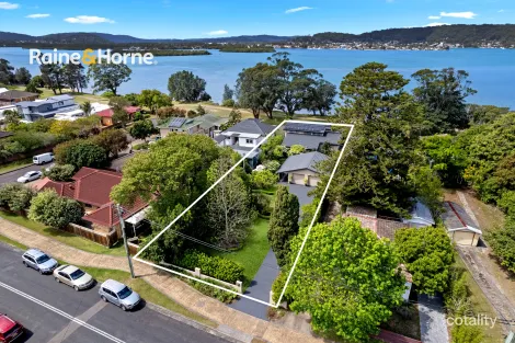 Property photo of 300 Burge Road Woy Woy NSW 2256
