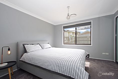 Property photo of 17 Hyde Park Court Wattle Grove NSW 2173