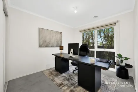 Property photo of 2 Highview Drive South Morang VIC 3752