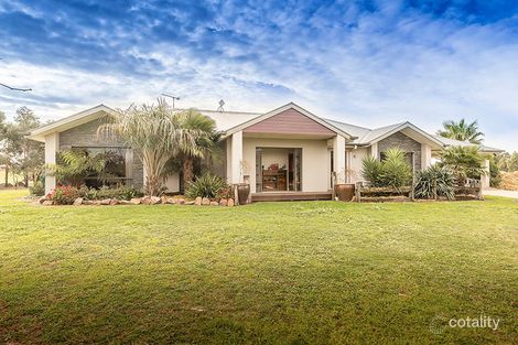 15-23 Wyndham St, Stratford, VIC 3862