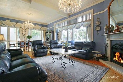 Property photo of 5 Linacre Road Hampton VIC 3188