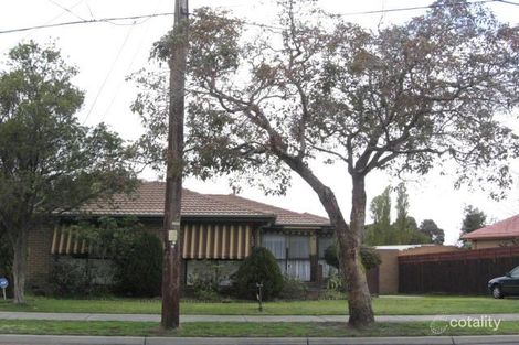 Property photo of 120 Darren Road Keysborough VIC 3173