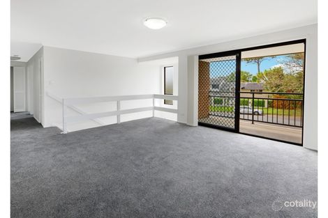 Property photo of 2 Manoora Place Ashmore QLD 4214