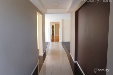 Property photo of 22 St Andrews Court Narre Warren South VIC 3805