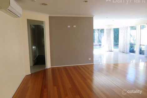 Property photo of 22 St Andrews Court Narre Warren South VIC 3805