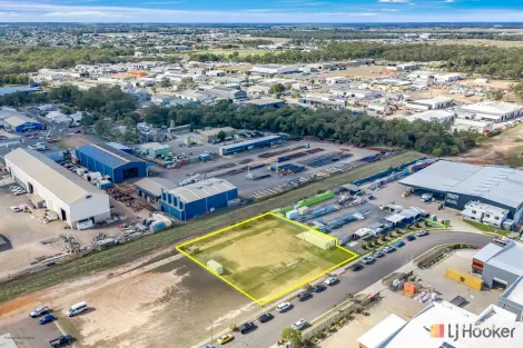 13 PHOEBE CRES, KENSINGTON, QLD 4670