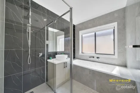 Property photo of 25 Cascade Drive Aintree VIC 3336