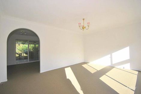 Property photo of 8 Hakea Close Wyoming NSW 2250