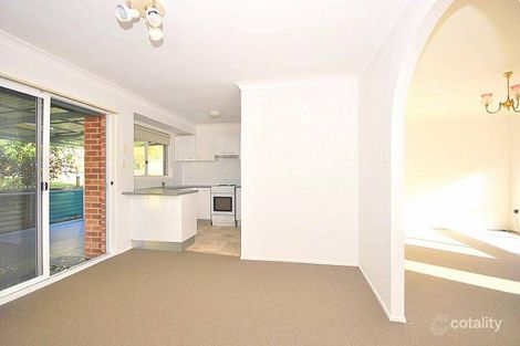 Property photo of 8 Hakea Close Wyoming NSW 2250