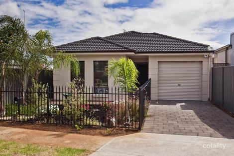 8d Fidock Ave, Seaton, SA 5023