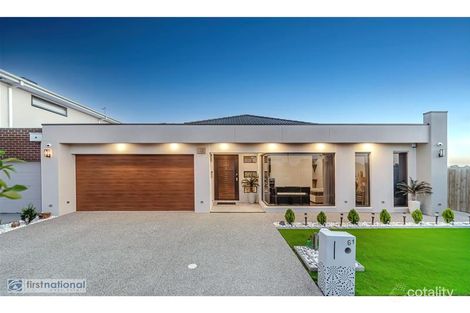 Property photo of 61 Daybreak Vista Mickleham VIC 3064
