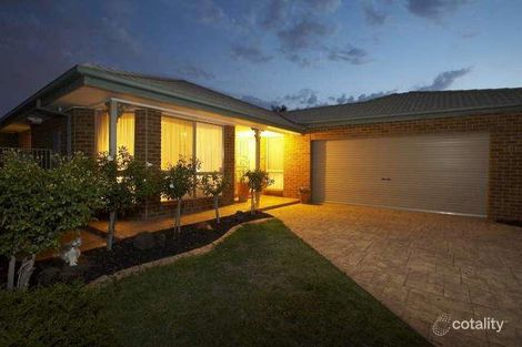Property photo of 13 Yallop Court Keilor East VIC 3033