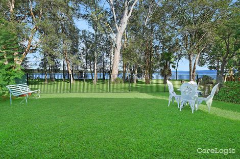 Property photo of 8 Sunset Parade Chain Valley Bay NSW 2259
