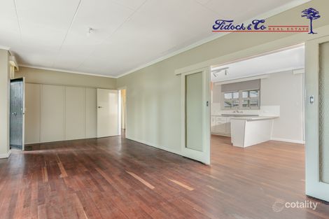 Property photo of 6 Markham Road High Wycombe WA 6057