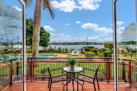 Property photo of 13/53 Vernon Terrace Teneriffe QLD 4005