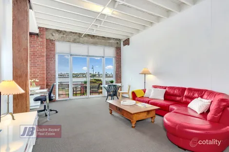 Property photo of 13/53 Vernon Terrace Teneriffe QLD 4005
