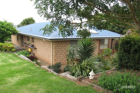 11 Sonaree Dr, Kingaroy, QLD 4610