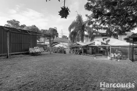 Property photo of 4 Dalrymple Terrace Halls Head WA 6210