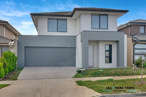 7 Moroak Cres, Clyde North, VIC 3978