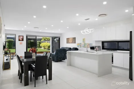 28B LAWLER DR, ORAN PARK, NSW 2570