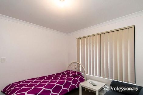 Property photo of 37 Warrilow Loop Canning Vale WA 6155