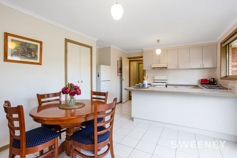 Property photo of 2/43 Shirley Street Altona Meadows VIC 3028
