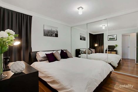 Property photo of 2/5 Kenneth Slessor Drive Glenmore Park NSW 2745