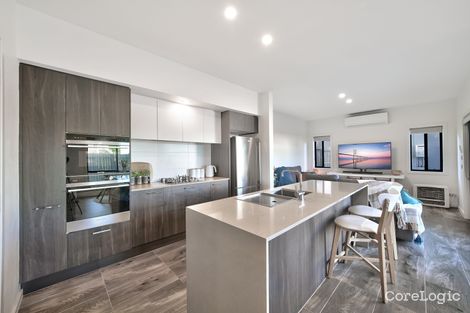 Property photo of 2A Lillydale Avenue Gledswood Hills NSW 2557
